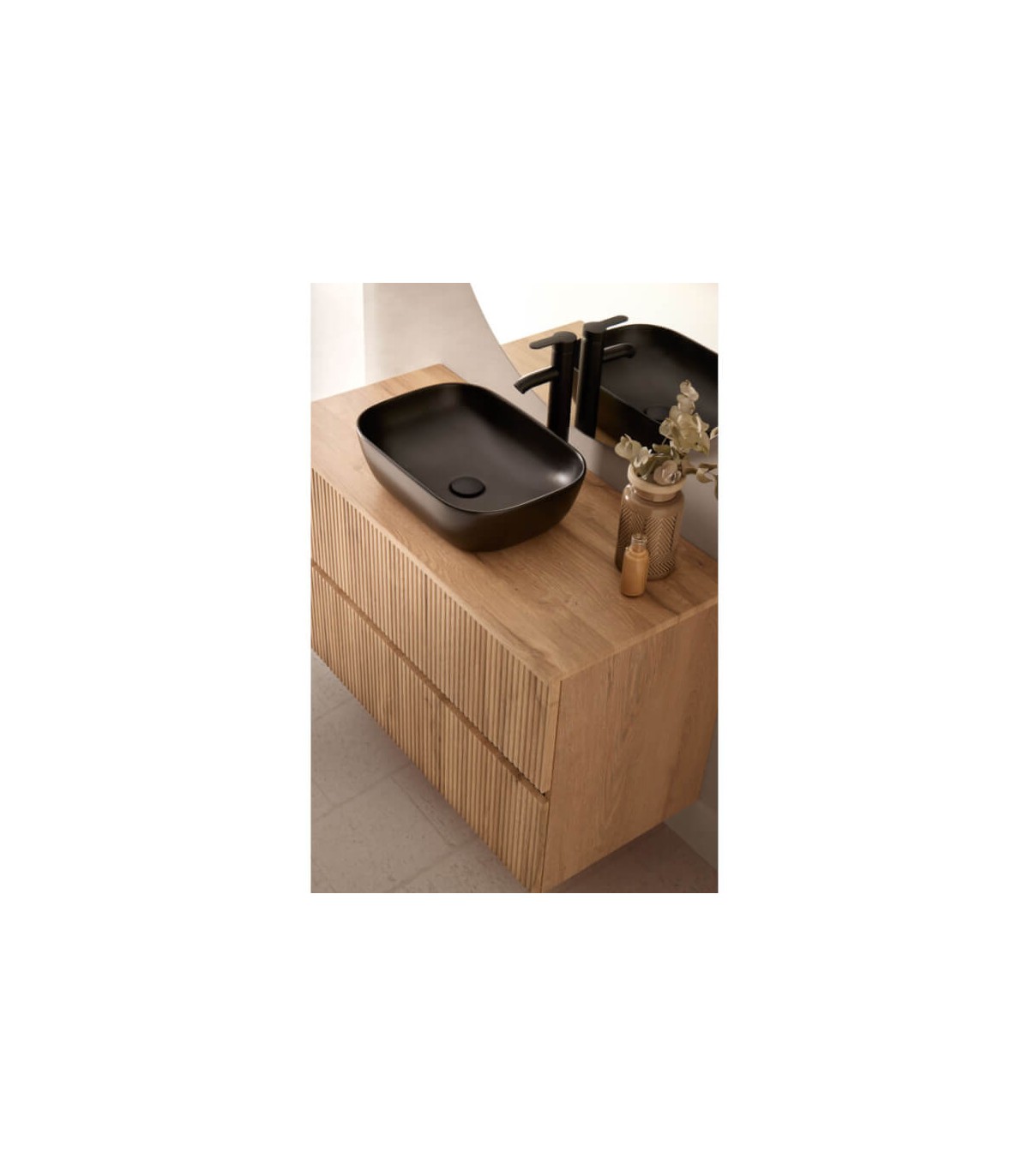 Conjunto mueble de baño con lavabo sobre encimera Etna Sanchís